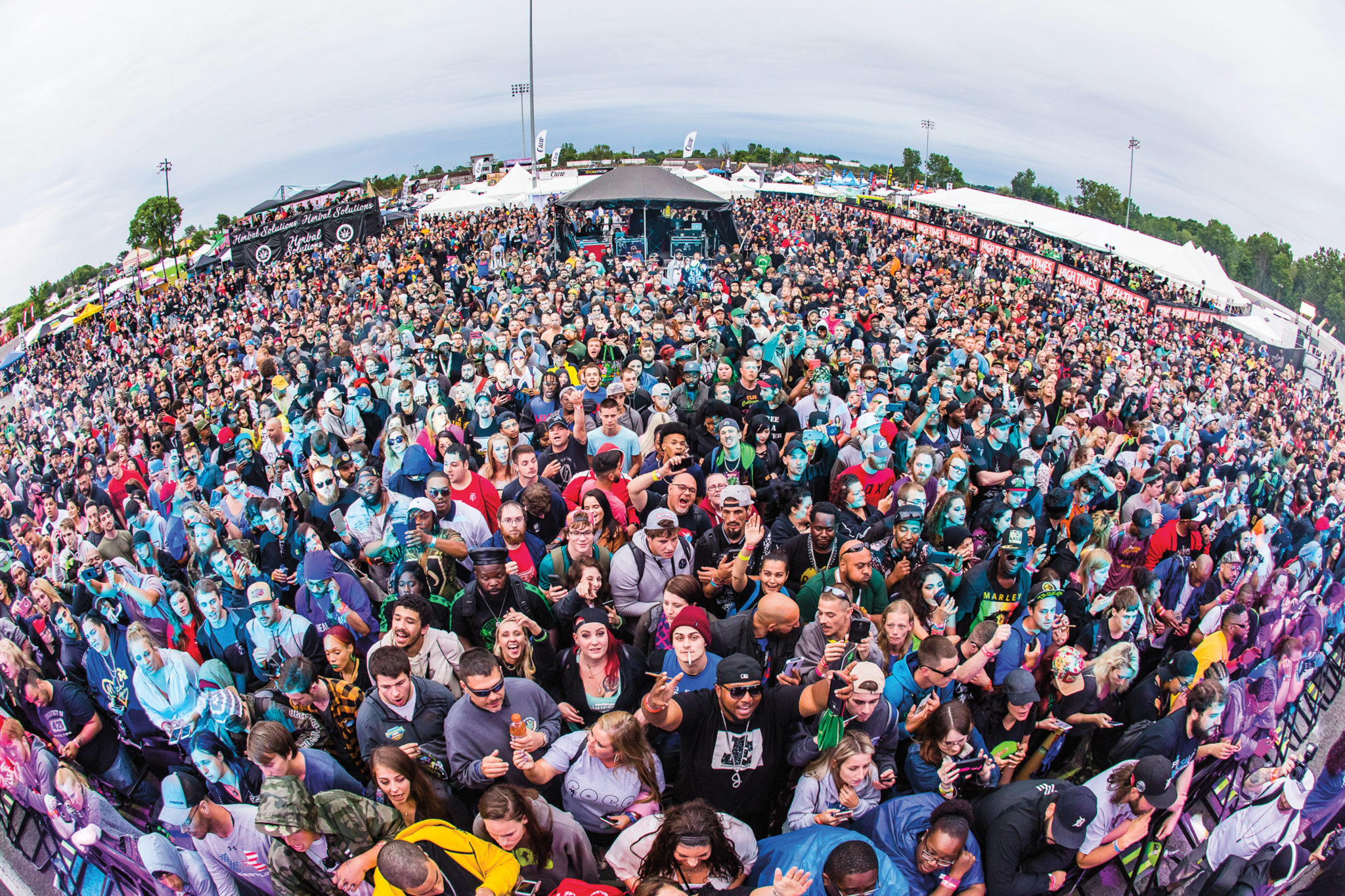 Denver+Boasts+Record-Breaking+Attendance+at+Cannabis+Festival